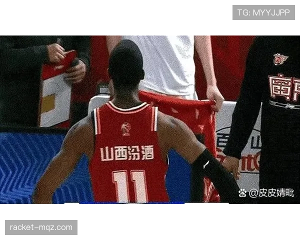 篮球着地空间规则详解：合法防守与进攻犯规如何判定？